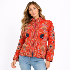 Chaqueta de Terciopelo Rojo para Mujer, Bordado Suzani Multicolor, Reversible, Acolchada, Estilo Universitario, Abrigo de Otoño, Textil Rajastaní K01, Algodón - Product Image 3