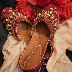 Comfortable Khussa for Girls Handmade Flat Anti Slip Punjabi Pakistani <b>Shoes</b> for Women - Product Image 4