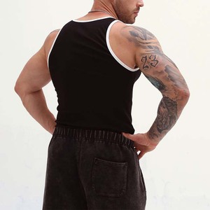 Débardeur tricoté noir uni pour homme, col rond, sans manches, décontracté, pour la gym et l'entraînement - Product Image 2