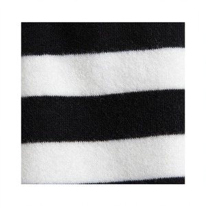 Sudadera con Capucha Personalizada de Fábrica con Patrón de Rayas, Sudadera con Capucha de Alta Calidad en Mezcla de Algodón y Poliéster - Product Image 4