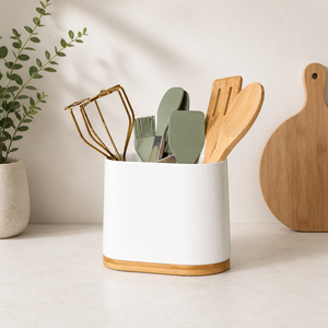 Porte-ustensiles en céramique haut de gamme avec base en bambou, design à double compartiment, gain de place, construction stable, organisateur de cuisine moderne - Product Image 1