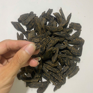 Copeaux d'agarwood 100% biologiques de qualité supérieure du Vietnam, arôme boisé sucré, 1kg-10kg, prix usine pour les amateurs de parfum - Product Image 4