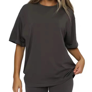 T-shirt à manches courtes pour homme, gris foncé, coupe ample, col rond, style décontracté, tricoté, couleur unie, design simple, coupe classique - Product Image 1