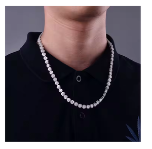Collar de Diamantes Moissanite con Corte Esmeralda de Alta Claridad, Colgante de Lujo Estilo Hip Hop con Incrustaciones de Diamantes para Hombres y Mujeres - Product Image 1
