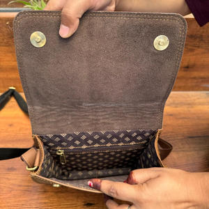 Sac à bandoulière en cuir de vachette de créateur élégant de qualité supérieure pour femmes sac à main à bandoulière en cuir véritable de haute qualité pour femmes - Product Image 6