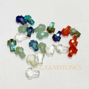 Pierre précieuse en cornaline naturelle orange sculptée en forme de croix, en vrac, pour fabricants de bijoux et pendentifs - Product Image 1