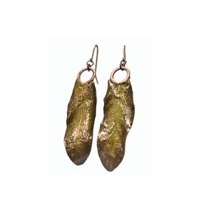 Novedades de Septiembre 2026: Dos Adornos Metálicos de Moda, Accesorios de Tendencia de Temporada, Joyería Geométrica con Textura Cuadrada Pequeña - Product Image 1