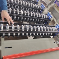 Machine de production de tuiles de toiture en acier côtier de précision, à entraînement moteur, contrôlée par PLC, robuste et économe en énergie, pour le Togo