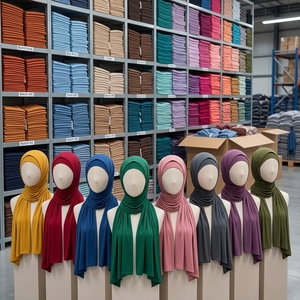 Hijab en jersey uni personnalisé pour femmes, doux et extensible, foulard musulman, vente en gros - Product Image 3
