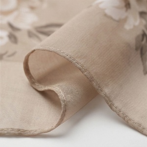 Nuevo Hiyab de Chifón de Alta Calidad, Pañuelo para la Cabeza Estampado Premium, Cómodo, Suave, Transpirable, con Diseño Floral, Color Personalizable - Product Image 6