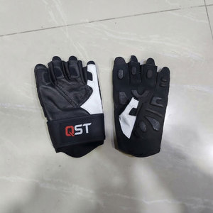 Gants de musculation respirants pour hommes, avec une bonne adhérence, pour les sports de plein air, la gym, le fitness, l'entraînement, antidérapants et résistants à l'usure - Product Image 6