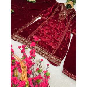 Ensemble haut-bas et dupatta magnifique pour femmes, vêtements de soirée de créateur - Product Image 2