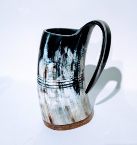 Verre à shot et décapsuleur en corne naturelle (Lot de 3 pièces) – Chope authentique pour mézze et bière, style vintage, qualité supérieure - Product Image 3