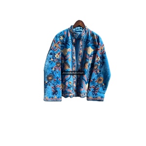 Grossiste Veste courte brodée à la main Khadi pour femmes Manteau Suzani avec doublure en coton Motif multi-broderies - Product Image 1