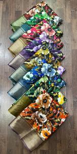 Artículos en stock: Tela ligera de dola con estampado floral, material tejido de secado rápido para ropa de mujer, vestidos, saris y ropa tradicional. - Product Image 5