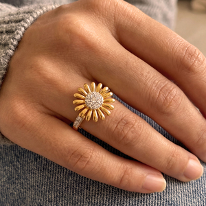 Solid Yellow Gold <b>Daisy</b> Ring with Diamonds Intricate Petal Design Elegant Floral Jewelry - Product Image 2