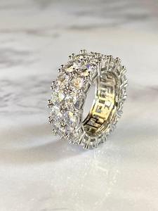 Anillo de Diamantes de Oro Blanco para Mujer, Corte Brillante Redondo, Color G, Piedras Naturales, Joyería Clásica de Compromiso - Product Image 1