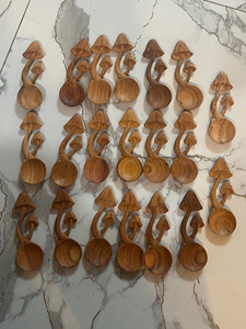 ช้อนตักน้ำผึ้งไม้ธรรมชาติคุณภาพส่งออก งานฝีมือ ผลิตภัณฑ์จากเวียดนาม จำหน่ายส่งจำนวนมาก - Product Image 4