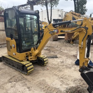 格安中古CAT302ミニショベル、2トン小型クローラー掘削機、多機能ミニショベル、安定した性能 - Product Image 1