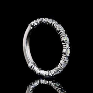 Bague d'éternité en diamant de laboratoire, sertie à griffes partagées, pour fiançailles, anniversaire, mariage, plaquée rhodium, luxe, 10K 14K 18K - Product Image 4