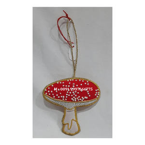 Hermoso Adorno Navideño Colgante con Bordado Zari en Forma Personalizada, Material de Tela Multicolor, Decoración para Fiestas y Festivales - Product Image 6