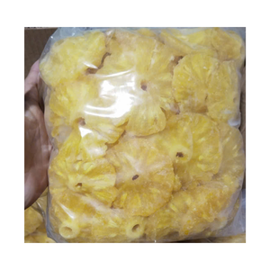Anneaux d'ananas séchés du Vietnam – Snack de fruits tropicaux premium pour la vente au détail, la restauration et la transformation - Product Image 1