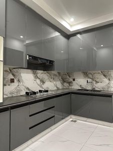 High Gloss Solid Wood Modern Kitchen Island Cabinets with <b>Toe</b> Kick Modular Design for Apartment Use - Product Image 2