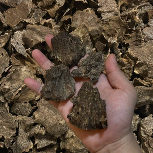 Vietnam-Sourced 100% Natural Agarwood Wood for Pleasant Aromatic Incense Burner & Aromatherapy <b>Diffuser</b> All-Season Use - Product Image 6