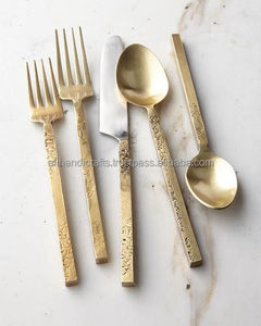 Ensemble de couverts classiques en or, finition en laiton cannelé, ensemble de couverts pour la table, ustensiles pour la maison, la cuisine, le restaurant - Ali Handicrafts - Product Image 2