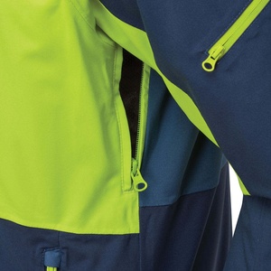 Proveedor de Chaquetas de Esquí, Personalización al por Mayor, Chaqueta de Nieve Aislada 100% Poliéster, Impermeable 10,000mm, Ecológica, con Capucha, Fabricante de Chaquetas de Invierno - Product Image 5