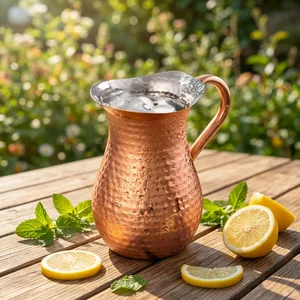 Pichet à eau en cuivre pur martelé Adiba Home Decor, artisanal, moderne, portable, écologique, réutilisable, pour la maison, la cuisine et la salle à manger - Product Image 4