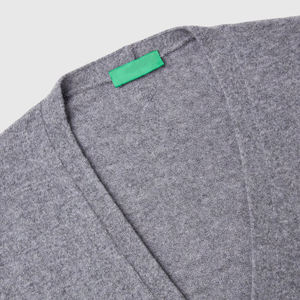 Wholesale Custom Wool <b>Cardigan</b> <b>Long</b> Sleeve Solid Color Button Closure Autumn Sweater Standard Thickness Regular Sleeve Style - Product Image 2