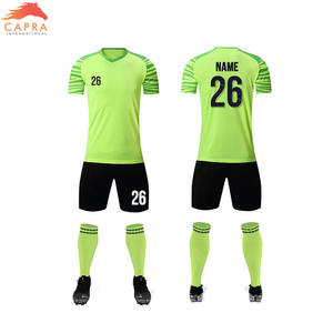 Uniforme de Fútbol para Hombre Más Vendido, Alta Calidad, Nuevo, 100% Poliéster, Personalizable, Cuello en V, Impresión por Transferencia de Calor - Product Image 4