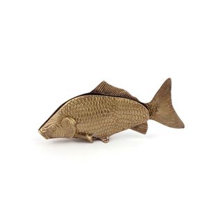 Sculpture de poisson élégante en laiton, accent décoratif de table pour un salon de luxe et une décoration intérieure moderne. - Product Image 2