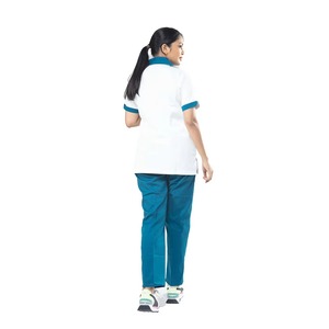 Blusa Médica Blanca para Mujer con Ribete Verde Azulado, Manga Corta, Cuello en V, Uniforme de Hospital, Mezcla de Algodón y Poliéster - Product Image 4