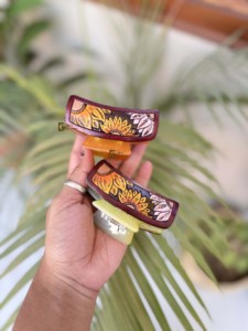 Nuevas Pinzas para el Cabello de Cuero Hechas a Mano 2026, Pinzas Elegantes de Cuero Genuino con Diseño Floral, Pinzas Vintage para Mujer, Accesorios para el Cabello - Product Image 2