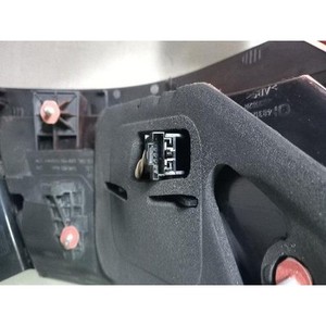 ไฟท้ายด้านขวา (ขวา) ของรถ E-class มือสอง ของแท้ รหัสอะไหล่ A2129060658 - Product Image 3