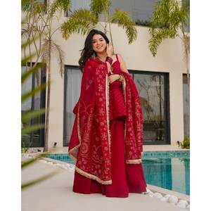 Ensemble haut-bas et dupatta de créateur fait main pour soirée, taille empire, taille XL, en tissu organza - Product Image 2