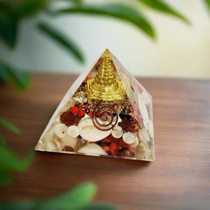 ลักมี พีระมิดยันตราขนาดเล็ก – พีระมิดวาสตูเพื่อความสำเร็จทางการเงิน - Product Image 1