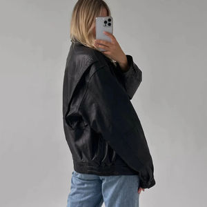 Chaquetas de Cuero Extra Grandes Totalmente Personalizables, Chaqueta de Cuero Real Estilo Motero Clásico para Mujer con Mangas Completas - Product Image 5