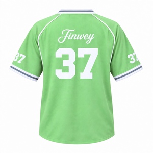 Camiseta Deportiva Transpirable de Fútbol Americano Verde Claro Personalizada al por Mayor, Sublimada, con Cuello en V, para Práctica de Equipo, con Número Impreso - Product Image 3