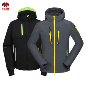 แจ็คเก็ตซอฟต์เชลล์คุณภาพพรีเมียม Ryan Pro Gear สำหรับผู้ชาย กันน้ำ กันลม ผลิตจากผ้าถักที่เป็นมิตรต่อสิ่งแวดล้อม ดีไซน์กระเป๋าแบบพิเศษ - Product Image 4