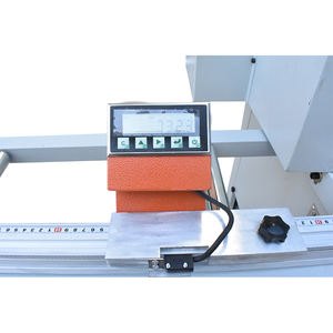 Machine de découpe automatique de tuyaux en aluminium JUNDE 4400W Haute puissance Facile à utiliser Compatibilité de tension 380V/220V - Product Image 5