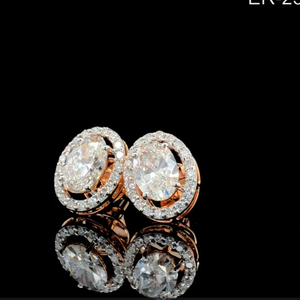 Pendientes de Diamantes Cultivados en Laboratorio de 2.20 CTW, Corte Princesa, Oro Sólido de 14K, Certificados por IGI - Product Image 2