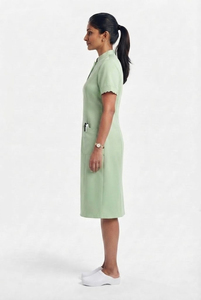 Robe longue tricotée écologique pour personnel hospitalier, infirmières, vente en gros, uniforme médical à manches courtes et col montant pour femmes - Product Image 4