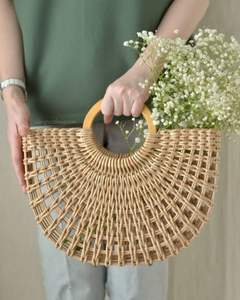 BOLSO DE RATÁN ESTILO BOHO CON NÁCAR - Product Image 5