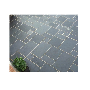 Carreaux de pierre calcaire noire naturelle Kota pour revêtements de sol intérieurs, revêtements muraux extérieurs, terrasses et projets architecturaux - Product Image 1
