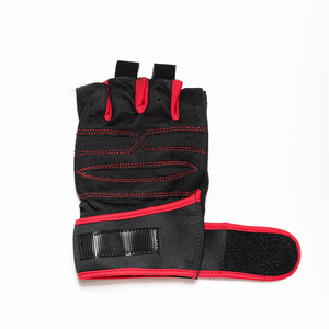 Gants de sport légers en polyester respirant à demi-doigts Geo Brothers Company pour la musculation et les entraînements en salle de sport - Product Image 2