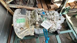 Transmisión ISUZU MZZ6 Core (dañada) usada - Product Image 3