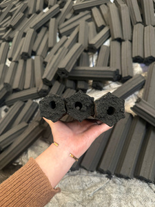Charbon de bois de sciure de bois OEM d'usine |   Fournisseur d'exportation de combustible pour barbecue à faible teneur en cendres et à combustion longue durée - Product Image 3
